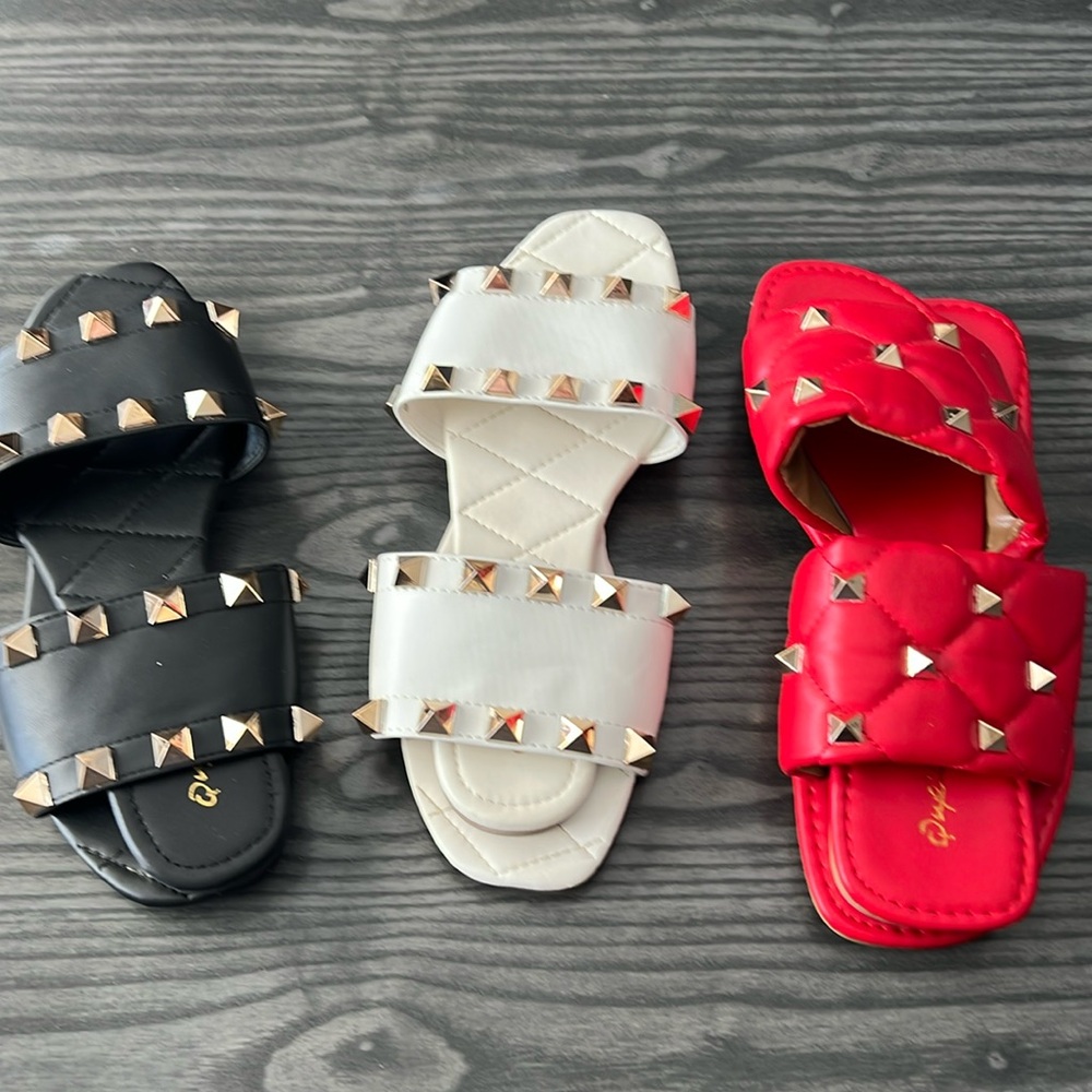 Qupid slip on shoe
